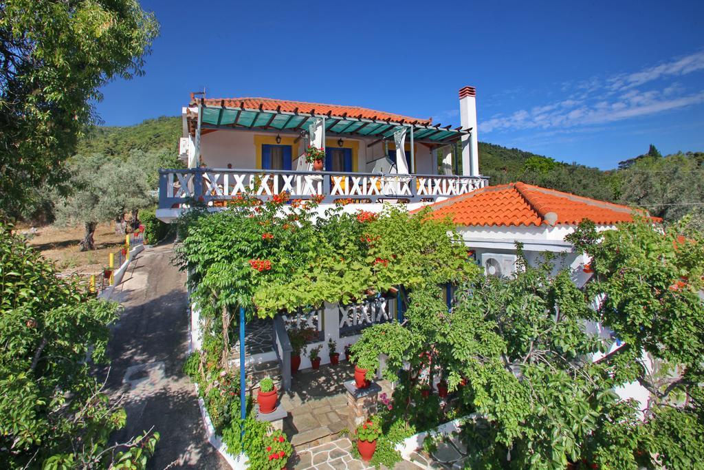 Apartamento Alexandra Sofia Stafylos Exterior foto