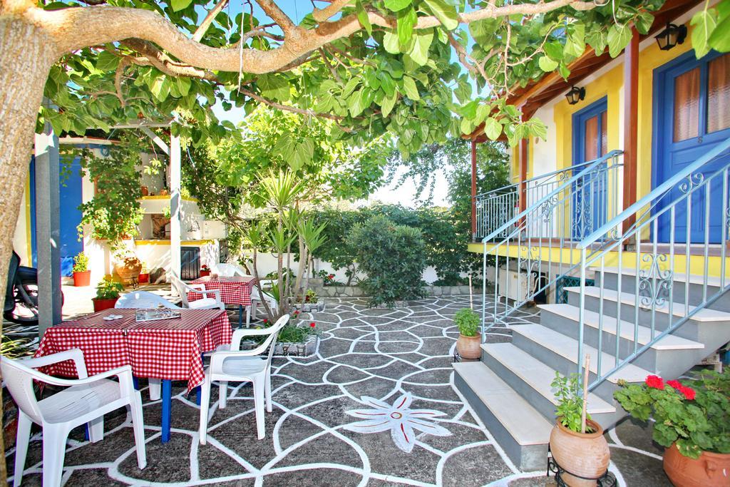 Apartamento Alexandra Sofia Stafylos Exterior foto