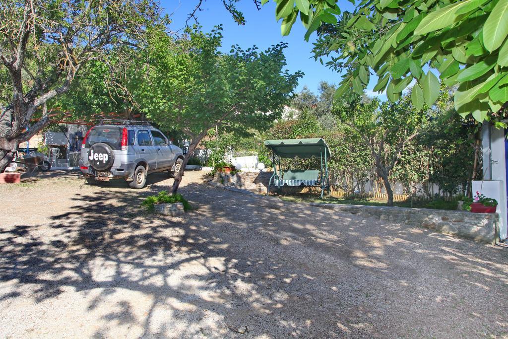 Apartamento Alexandra Sofia Stafylos Exterior foto